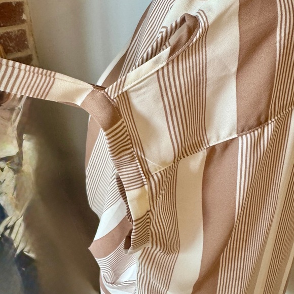 fab'rik Tan Sleeveless Wrap Blouse- NWT-Size M - Picture 4 of 13